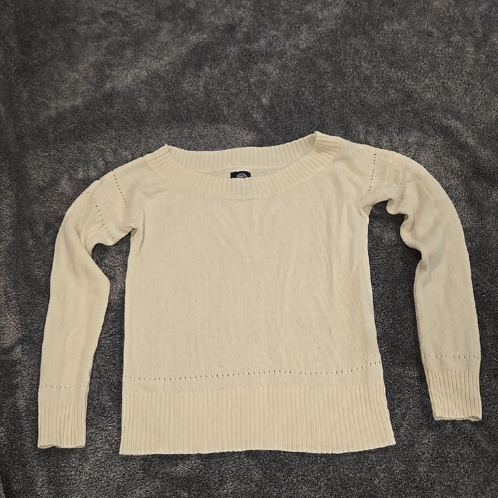 Cream Knit Sweater American Eagle size M